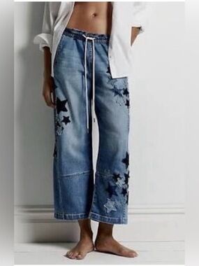 Anthropologie Pilcro Izzie Pull On Wide Leg Drawstring Jeans with Stars